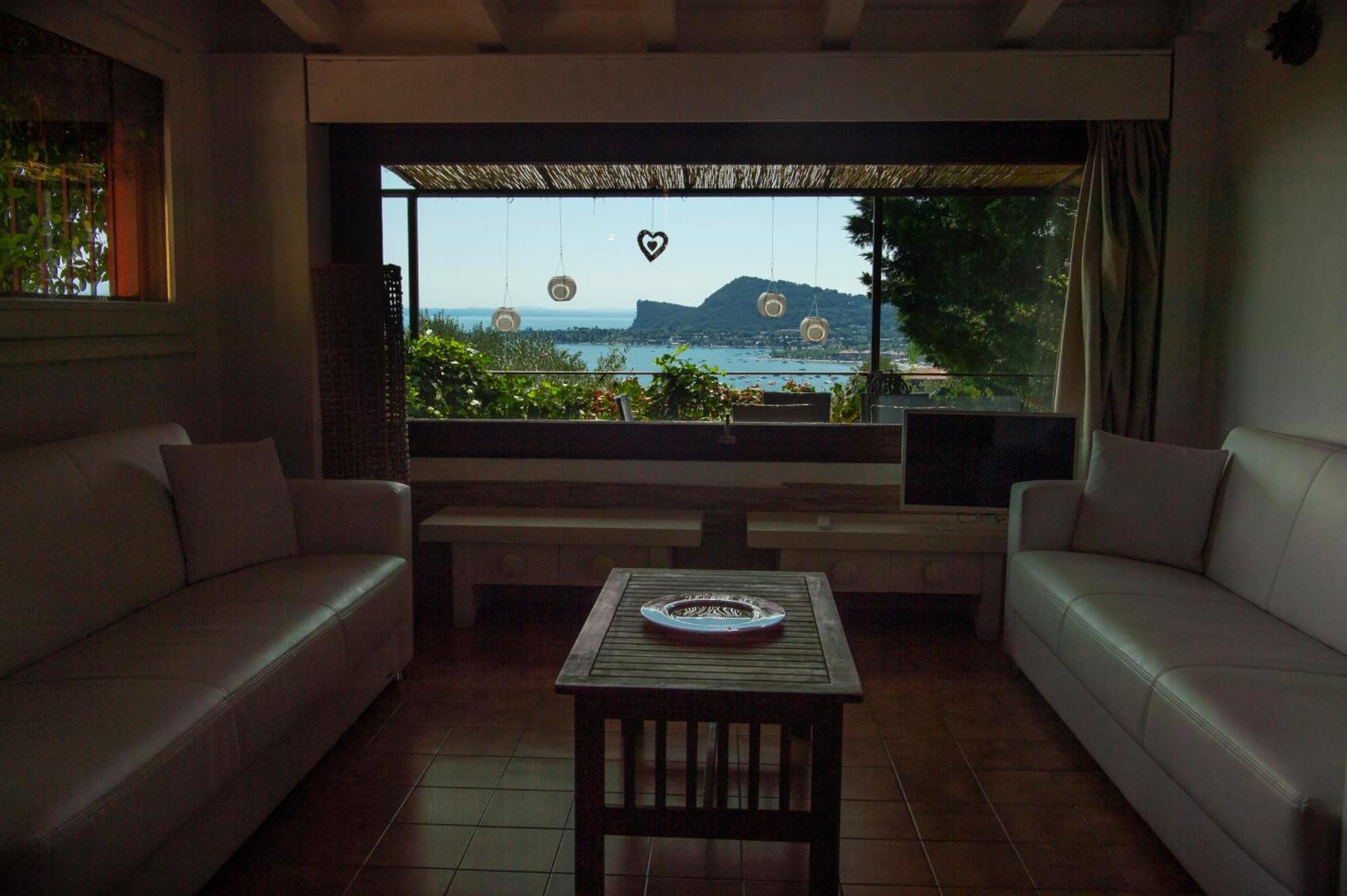 Villa Schindler Manerba del Garda Exterior photo