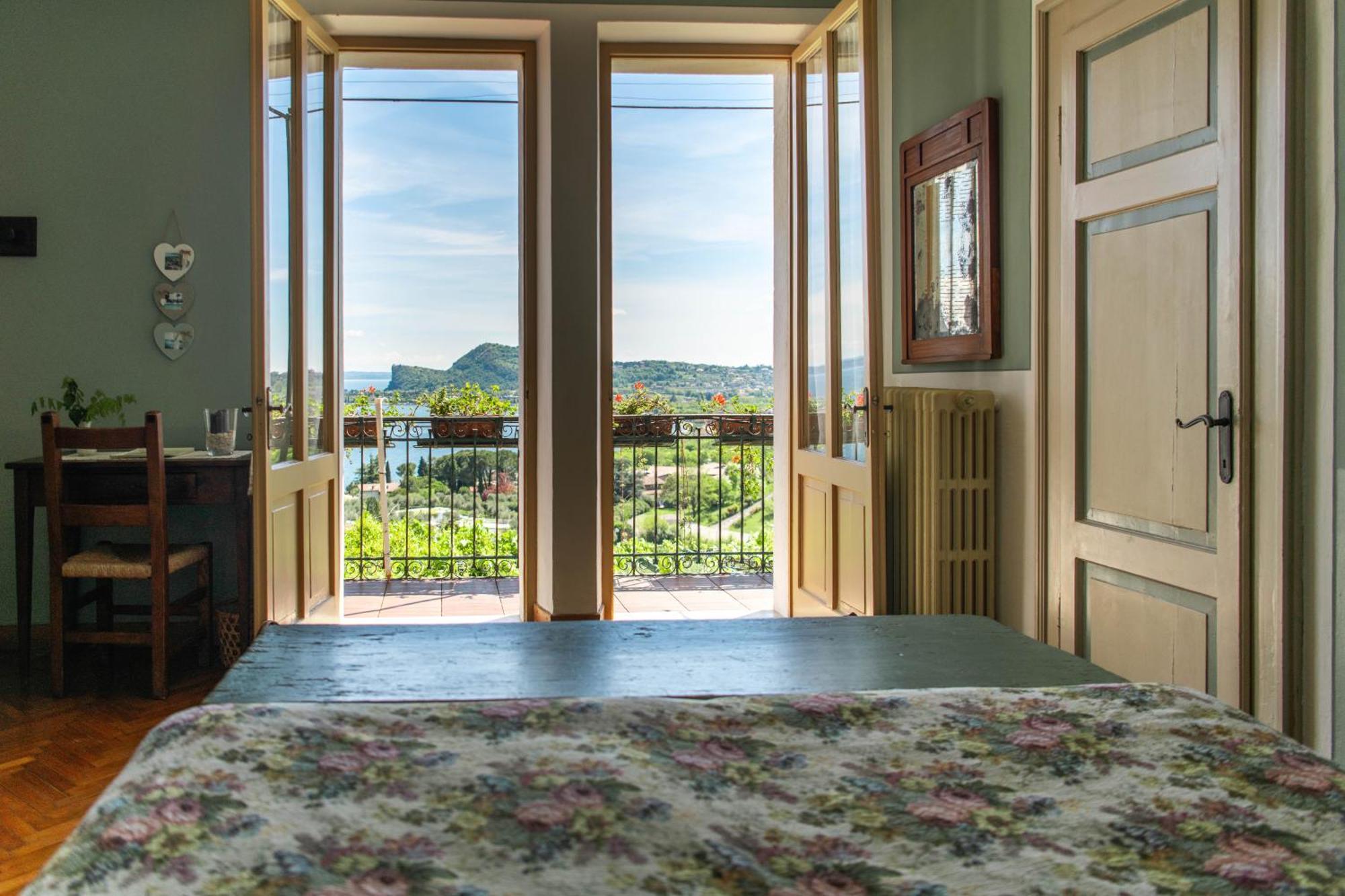 Villa Schindler Manerba del Garda Exterior photo